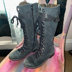Vintage Fly London suede combat lace up boots w zippers